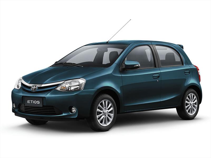 El nuevo interior del Toyota Etios