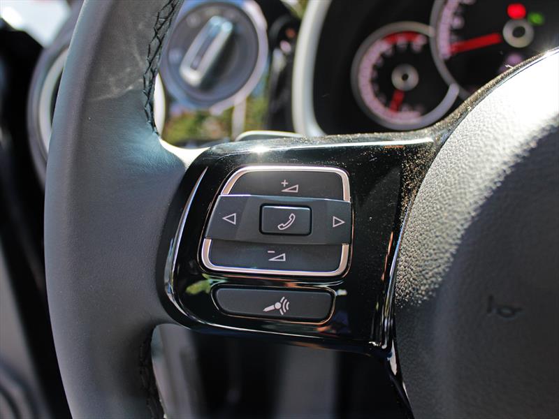 Volkswagen Beetle 2015 Lanzamiento en Chile