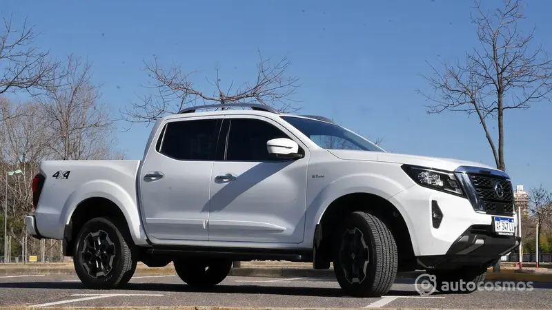 Test Drive Nissan frontier 2022 Platinum