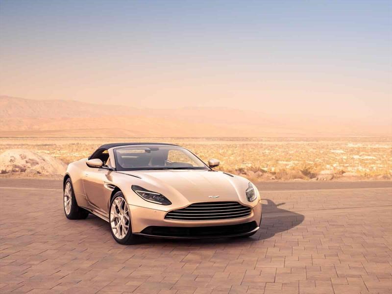 Aston Martin DB11 Volante