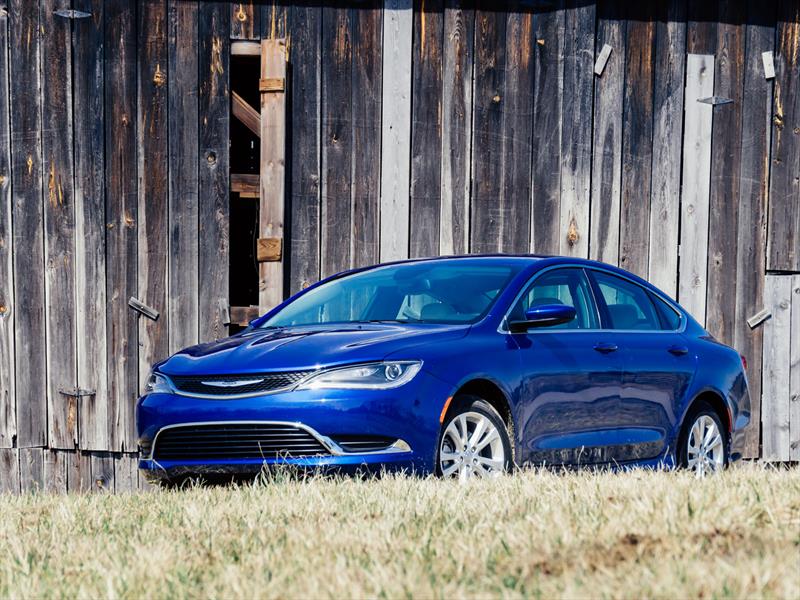 Chrysler 200 2015
