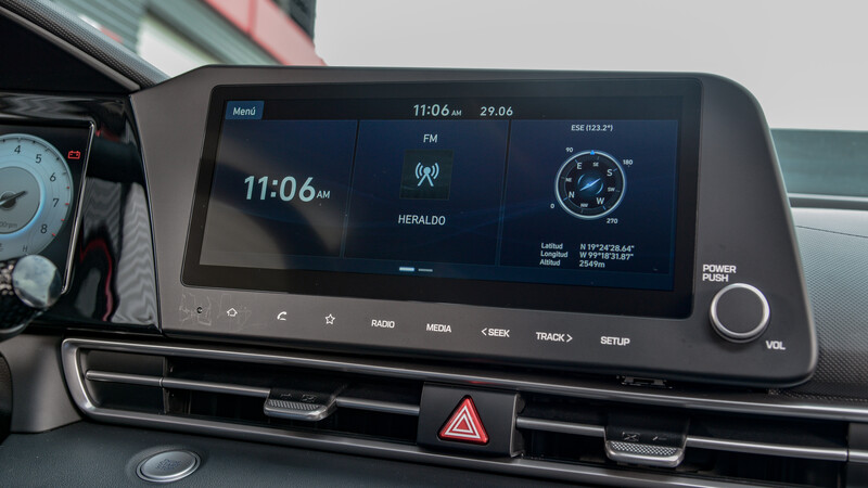 Hyundai Elantra A Prueba Eficiente Moderno Y Disruptivo Nace Un Nuevo Referente