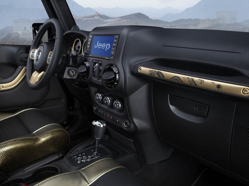 Jeep Wrangler Dragon Concept en Beijing 2012