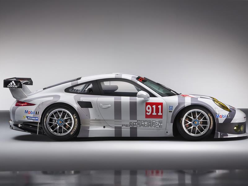 Porsche 911 RSR