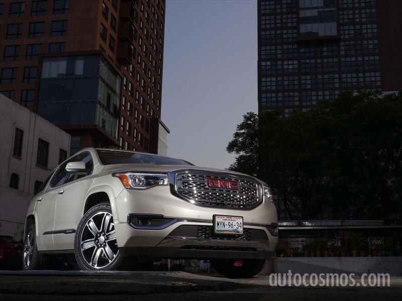 GMC Acadia 2017