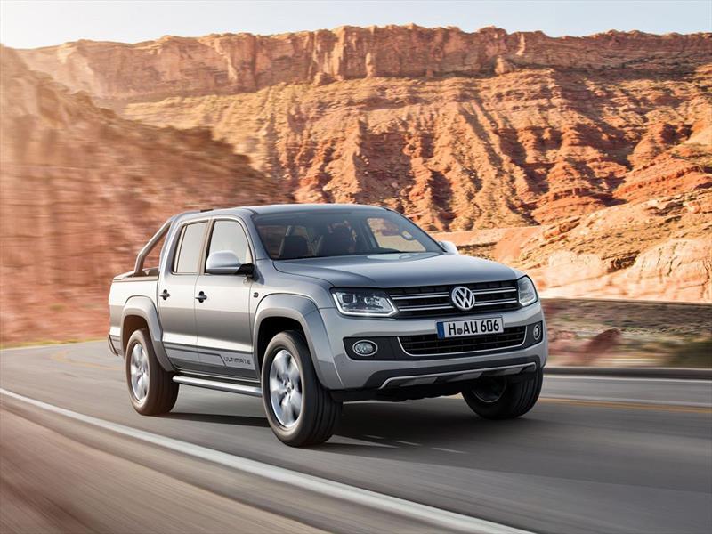 La VW Amarok recibe faros con LED y xenón