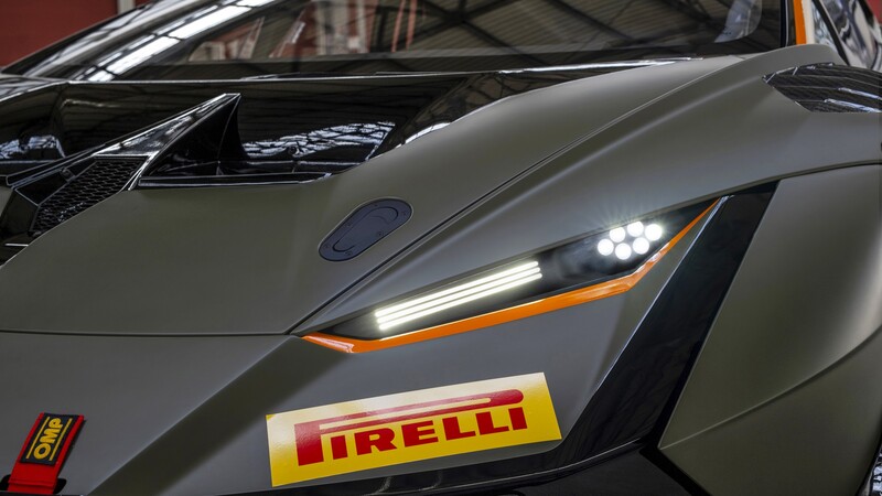 Lamborghini Huracán Super Trofeo EVO2