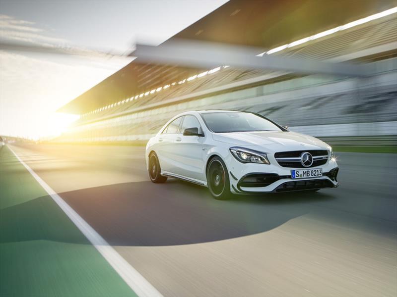 El Mercedes-Benz CLA se renueva