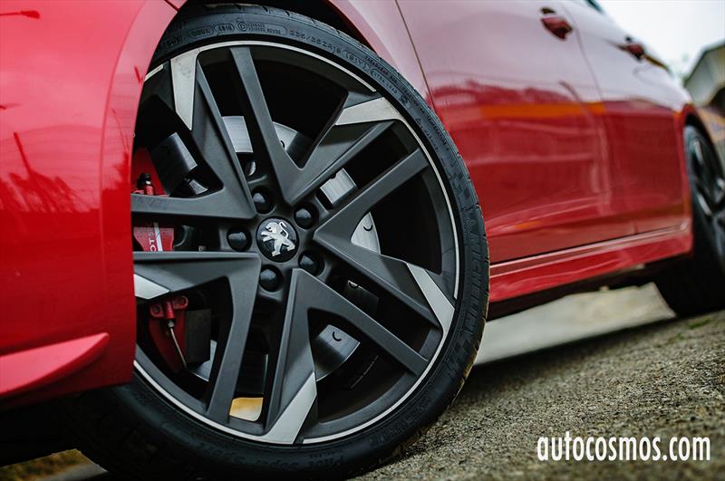 Test Drive: Peugeot 308 GTi 2017