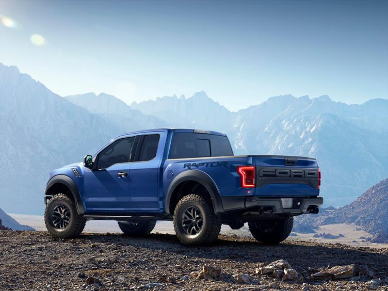 Ford F-150 Raptor 2017
