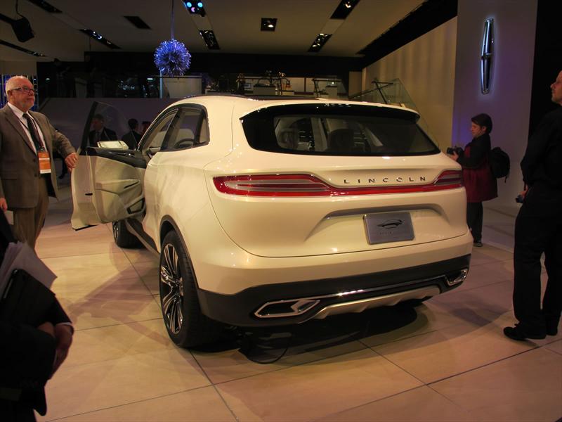 Lincoln MKC Concept en vivo