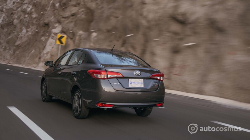 Toyota Yaris Sedán 2021 a prueba