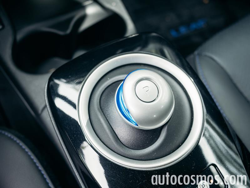 Nissan LEAF 2015