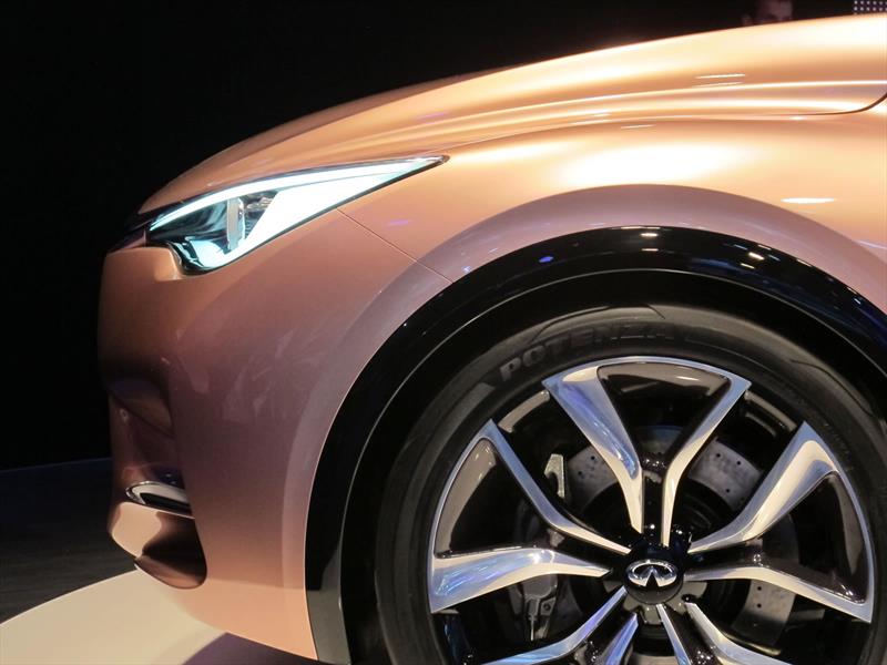 Infiniti Q30 Concept se presenta