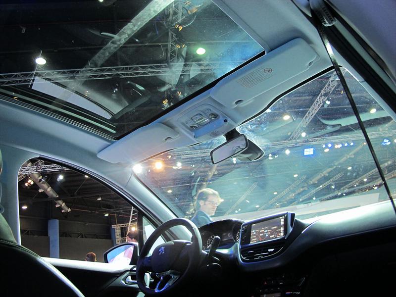 Peugeot 208 en el Salón de BA 2013