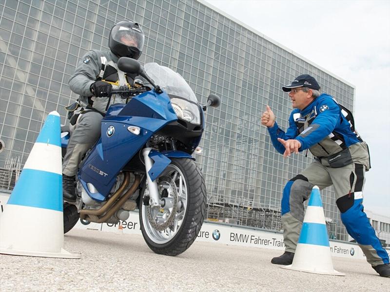 BMW Motorrad Safety 360°