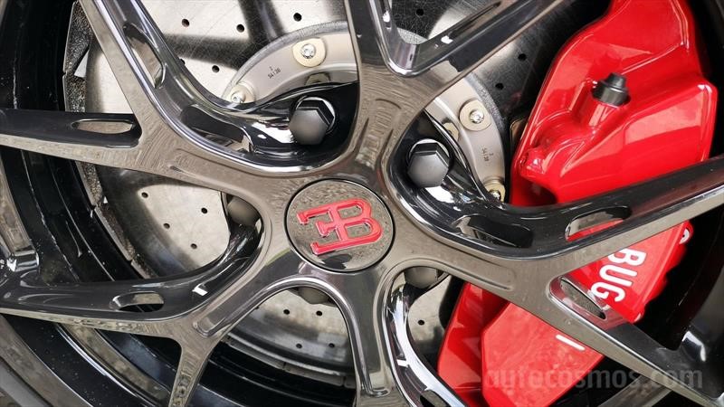 Bugatti Chiron Sport a prueba