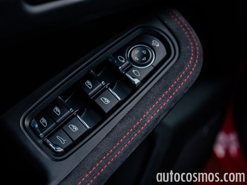 Porsche Macan GTS 2016