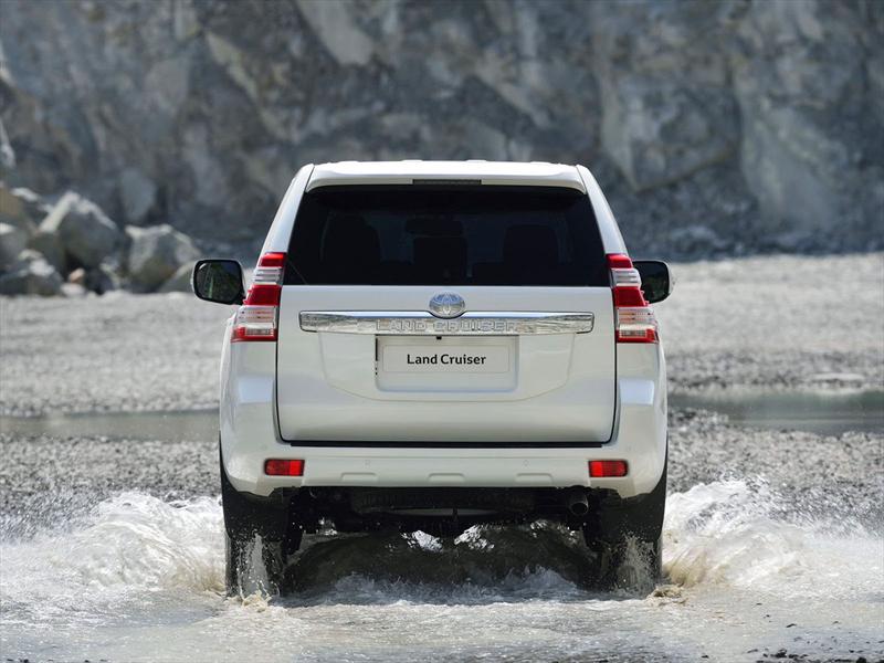 Toyota renueva la Land Cruiser en Frankfurt