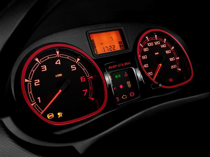 Renault Sandero Rip Curl