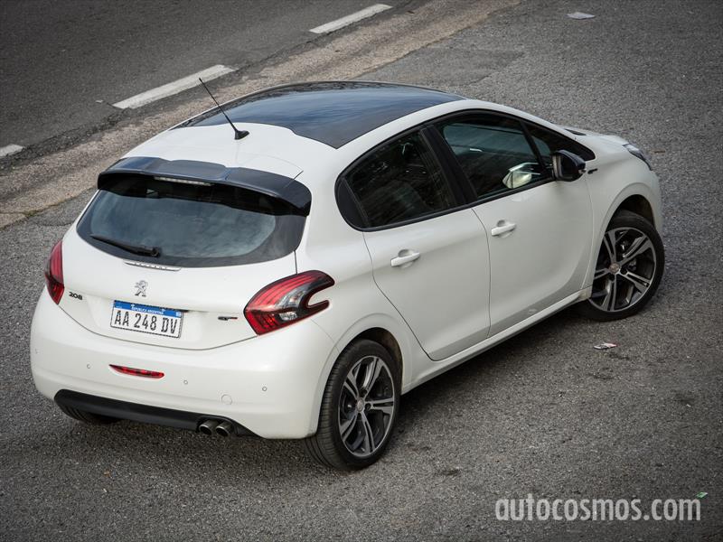 Peugeot 208 GT a prueba en Argentina