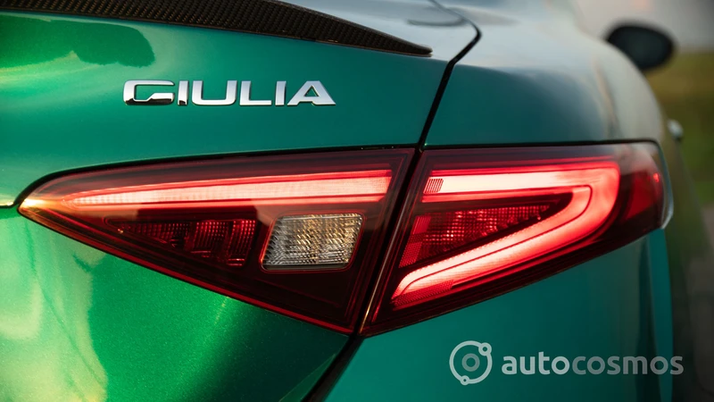 Alfa Romeo Giulia QV 2022 prueba