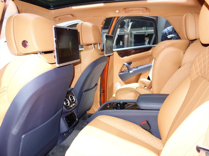 Bentley Bentayga 2016