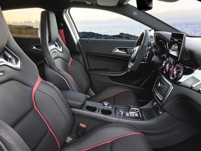 Mercedes-AMG GLA 45 4MATIC