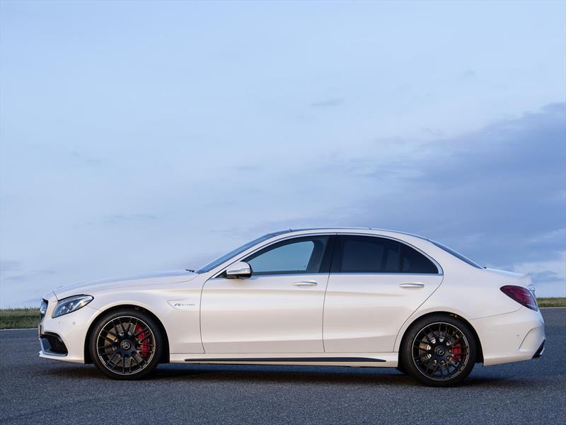 Nuevo Mercedes-AMG C63