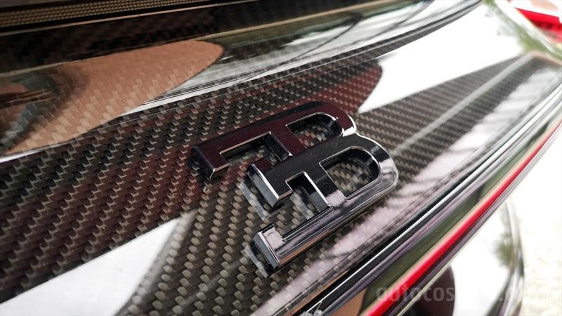Bugatti Chiron Sport a prueba