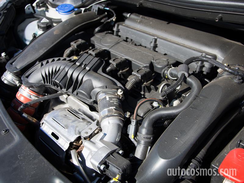 Peugeot 208 GT a prueba en Argentina