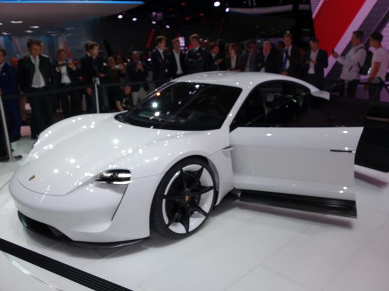 Porsche Mission E