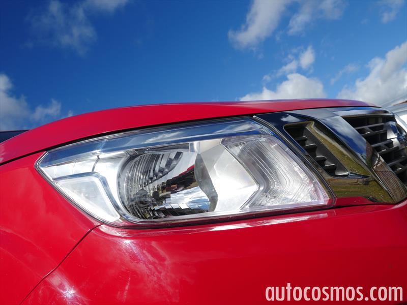 Nissan NP300 vs Toyota Hilux vs Mitsubishi L200