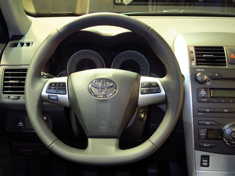 Lanzamiento nuevo Toyota Corolla XRS 2012