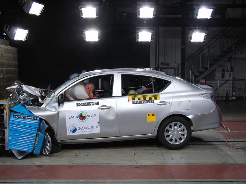 Nissan Versa en Latin NCAP 2015