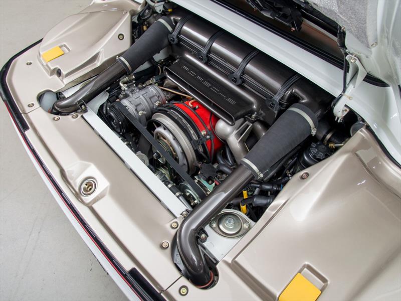 Porsche 959 por Canepa Desing