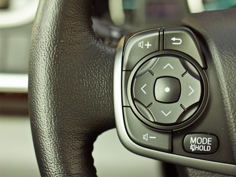 Toyota Camry XLE V6 2012