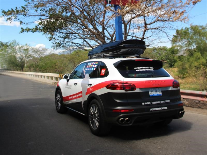 Expedición Porsche Cayenne: Guatemala