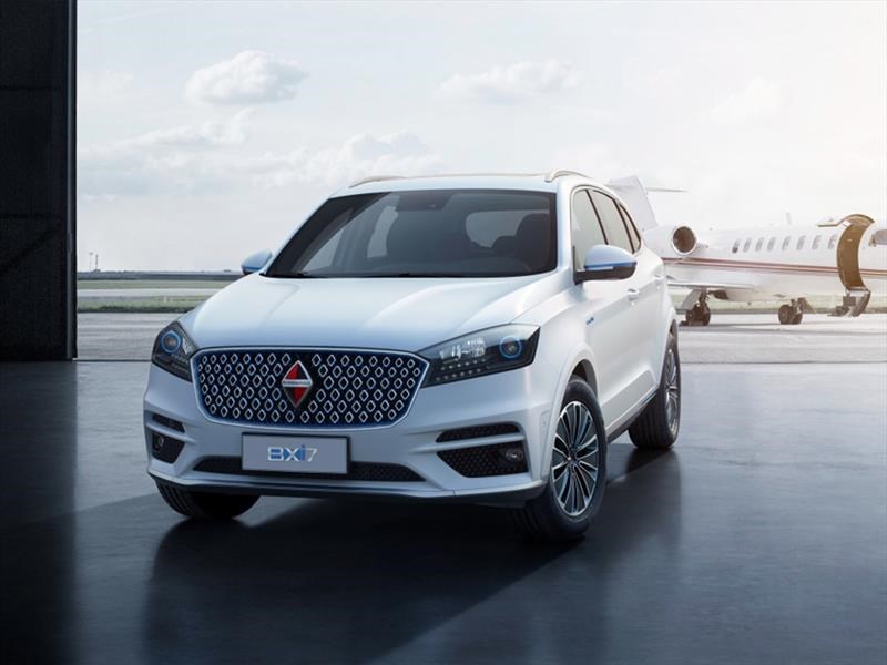 Borgward BXi7