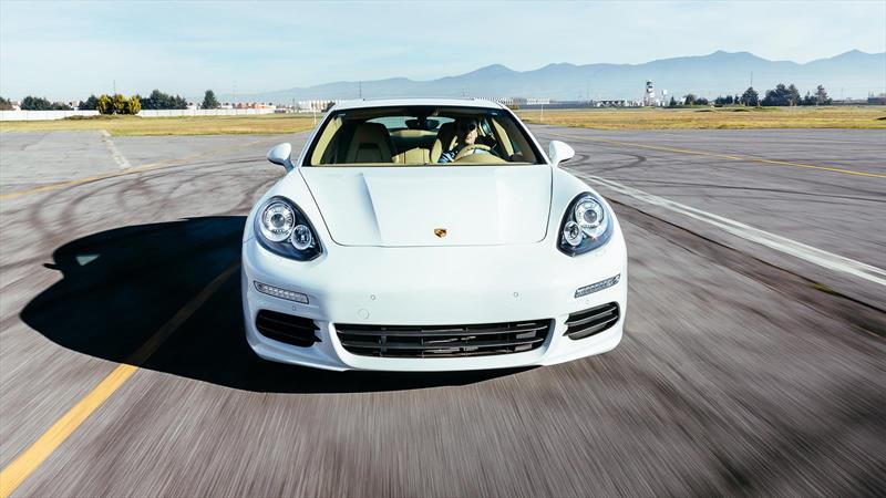 Porsche Panamera S E-Hybrid