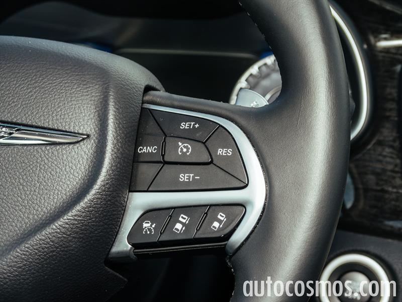 Chrysler 200 2015