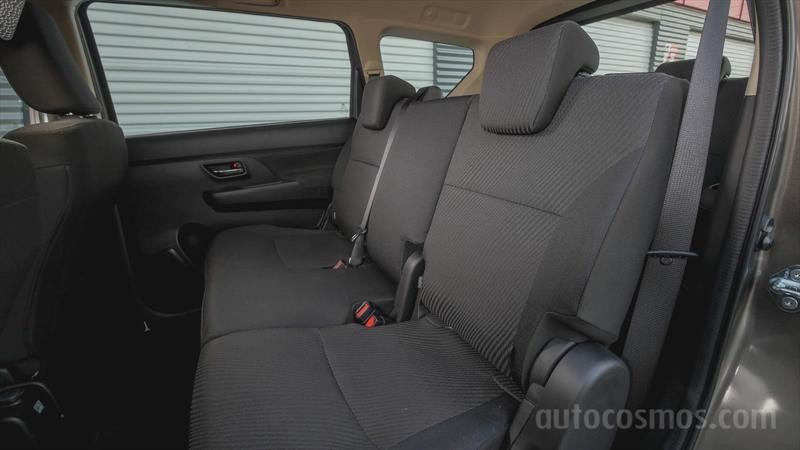 Suzuki Ertiga - 2da Fila