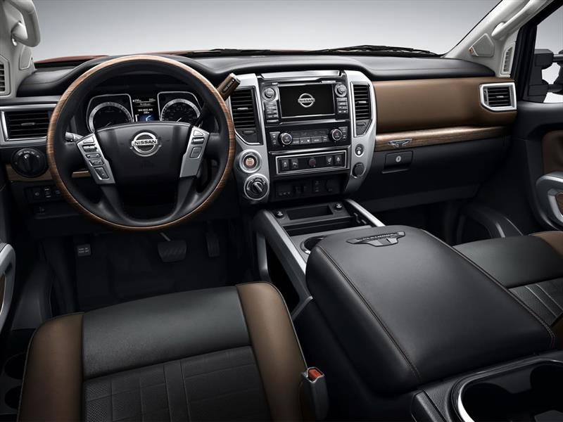 Nissan Titan 2016