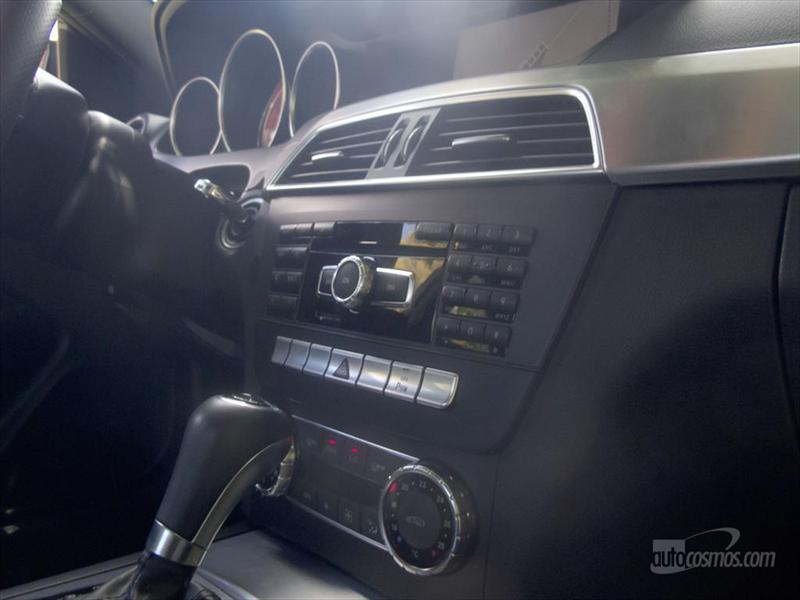 Mercedes-Benz C 250 Coupé a prueba
