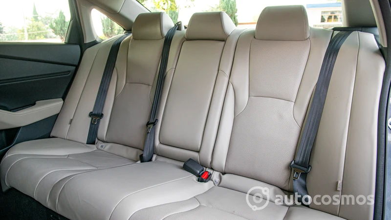 Honda Accord Hybrid 2023 primer contacto en México