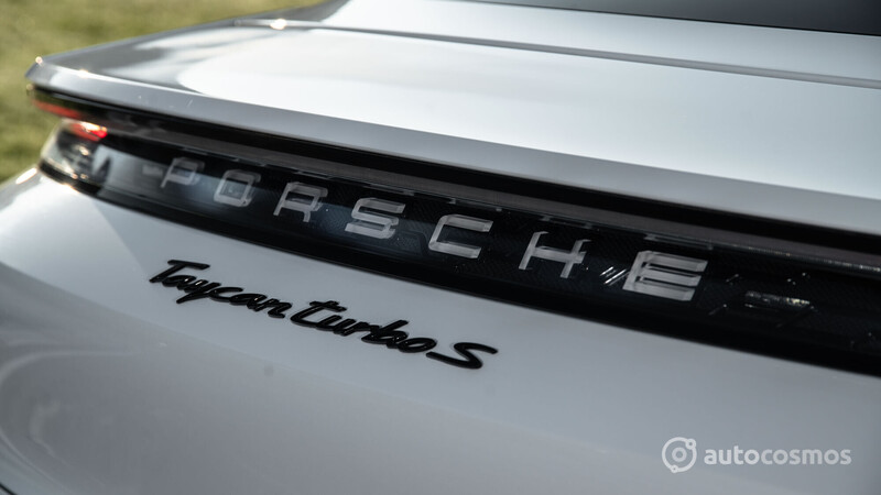 Porsche Taycan a prueba