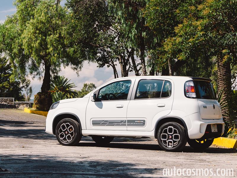 FIAT Uno Sporting 2016