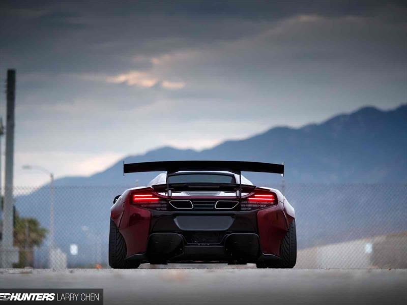 McLaren 650S por Liberty Walk