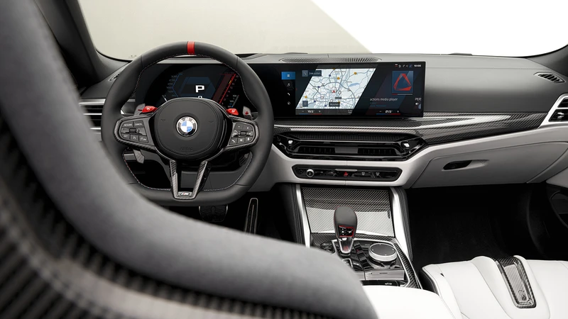 BMW M4 2025