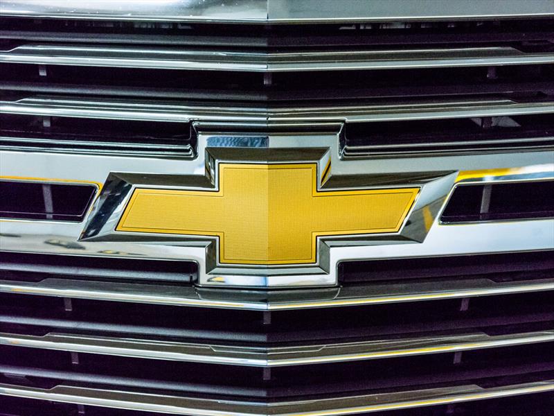 Chevrolet Suburban 2015